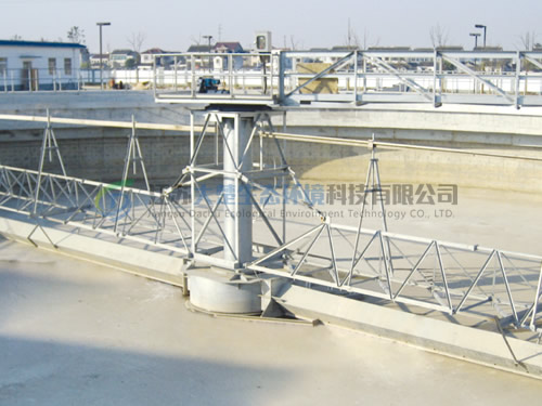 LXG型中心傳動吸泥機（單管吸泥機）