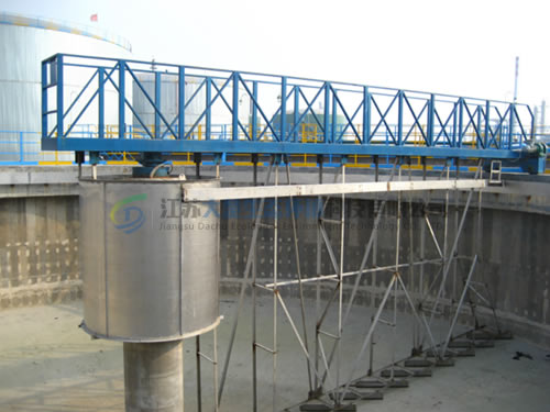 ZBG型單周邊傳動刮泥機